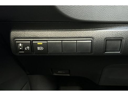Used 2026 Toyota Corolla LE w/ LE Premium Package FWD image 28