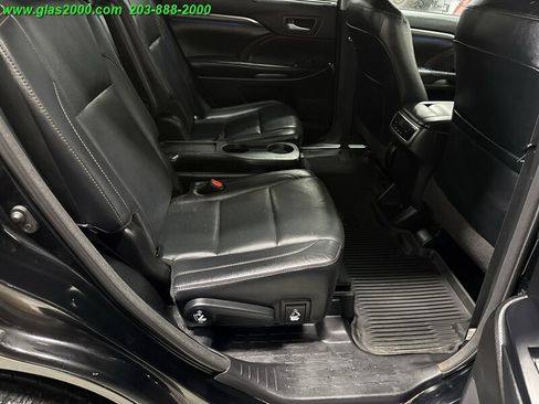 Used 2018 Toyota Highlander Limited image 10