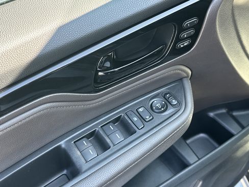 Used 2021 Honda Odyssey Touring image 15