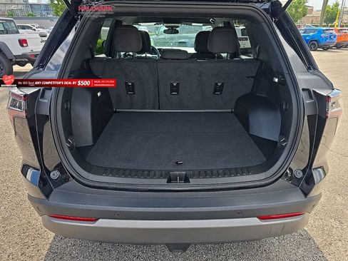 Used 2026 Chevrolet Equinox LT FWD image 21