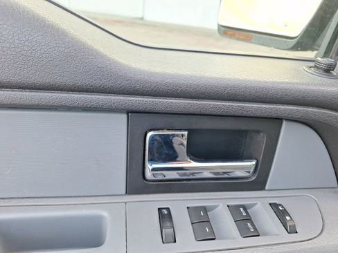 Used 2012 Ford F150 XLT w/ XLT Convenience Pkg image 18