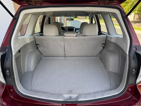 Used 2011 Subaru Forester 2.5X w/ Alloy Wheel Value Pkg image 17