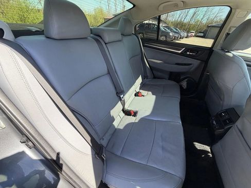 Used 2018 Subaru Legacy 2.5i Limited AWD/4WD image 16
