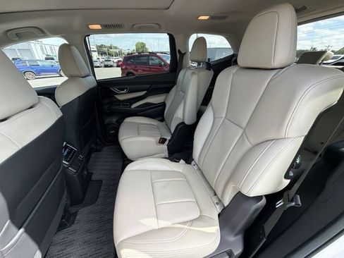 Certified 2024 Subaru Ascent Limited w/ Technology Package AWD/4WD image 29