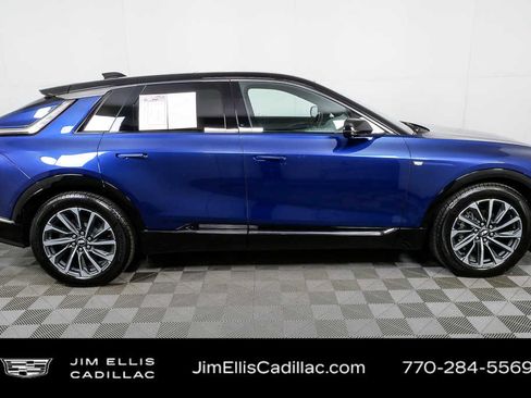 Certified 2024 Cadillac Lyriq Sport image 2