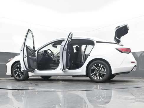 New 2025 Nissan Sentra SV w/ All-Weather Package image 42
