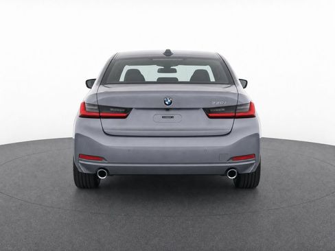 Used 2025 BMW 330i Sedan RWD image 4