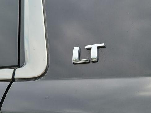 Used 2020 Chevrolet Tahoe LT RWD image 8