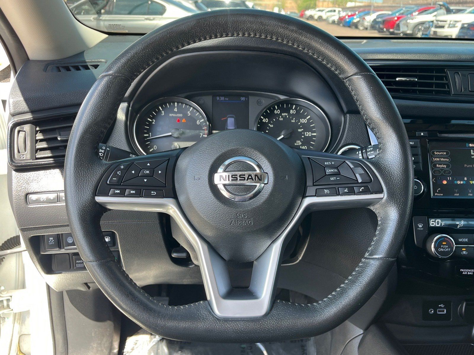 Used 2020 Nissan Rogue SV AWD/4WD image 18