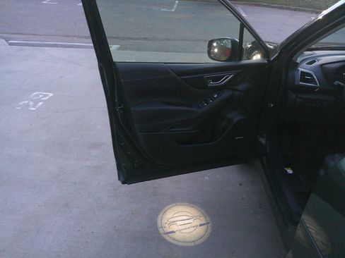 Used 2023 Subaru Forester Touring w/ Popular Package #2 image 17