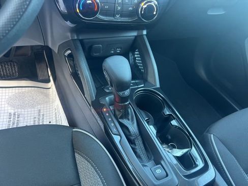 Used 2025 Chevrolet TrailBlazer LT image 19