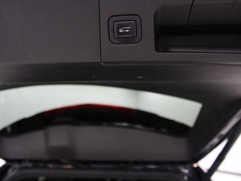 Certified 2022 Cadillac XT5 Sportv image 10