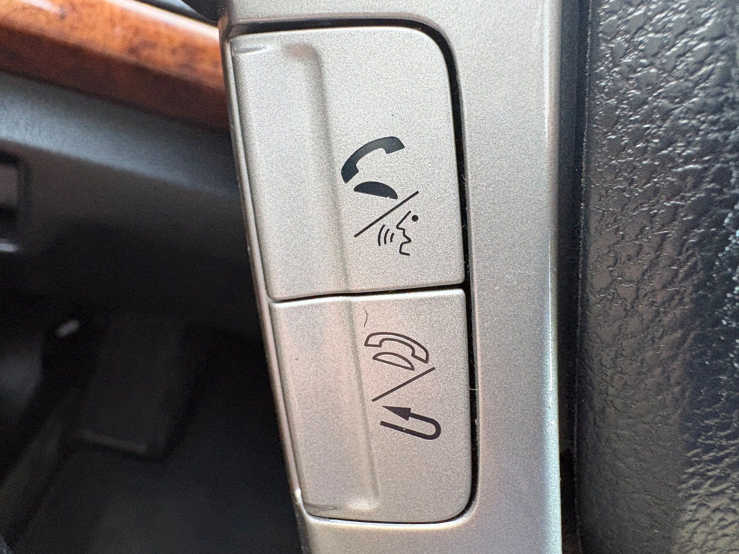 Used 2011 Honda Accord EX-L image 45