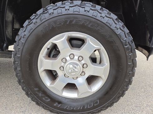 Used 2016 RAM 2500 Big Horn image 16