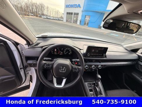 Certified 2023 Honda CR-V EX image 25