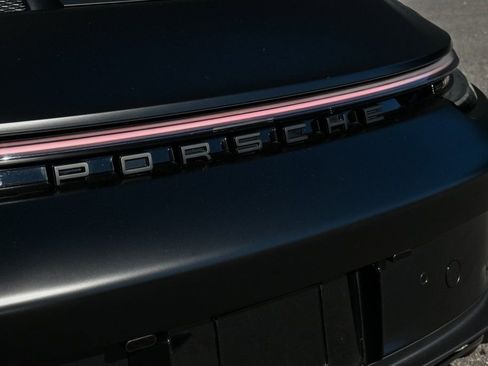 Certified 2024 Porsche 911 GT3 RWD image 32