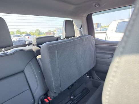 Certified 2025 GMC Sierra 1500 SLT w/ SLT Premium Package RWD image 14