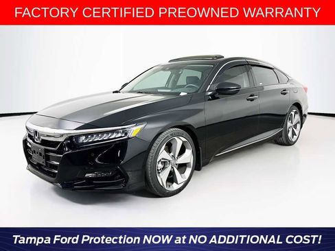 Used 2018 Honda Accord Touring image 1