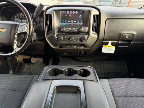 Used 2019 Chevrolet Silverado 2500 LT w/ LT Convenience Package RWD image 9