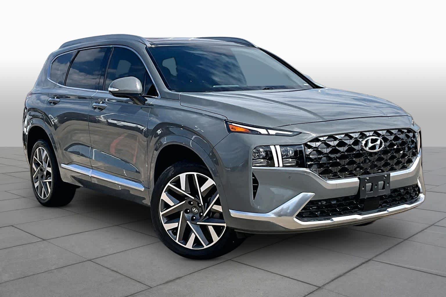 Used 2023 Hyundai Santa Fe Calligraphy AWD/4WD image 3