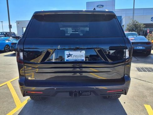 New 2025 Ford Expedition Active AWD/4WD image 5