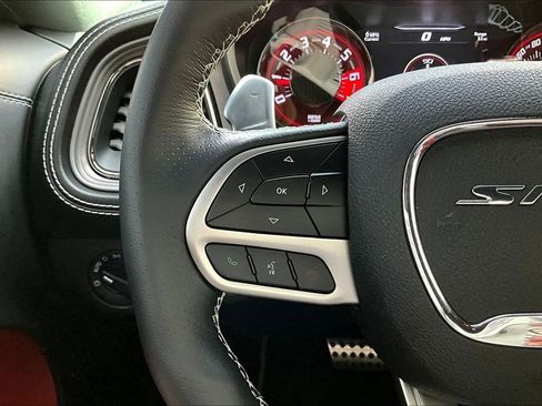 Used 2023 Dodge Challenger SRT Hellcat RWD image 9