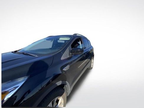 Used 2018 Ford Escape SEL w/ Ford Safe & Smart Package image 2