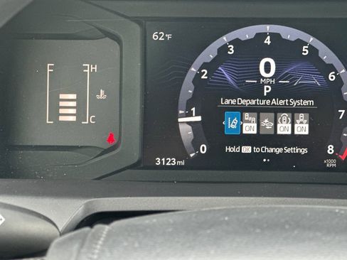 Certified 2025 Toyota Tacoma SR5 image 23