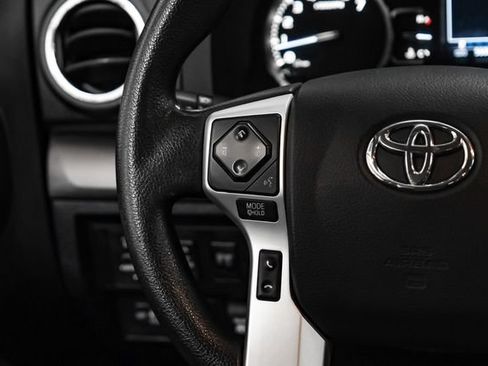 Used 2019 Toyota Tundra SR5 w/ SR5 Upgrade Package AWD/4WD image 15