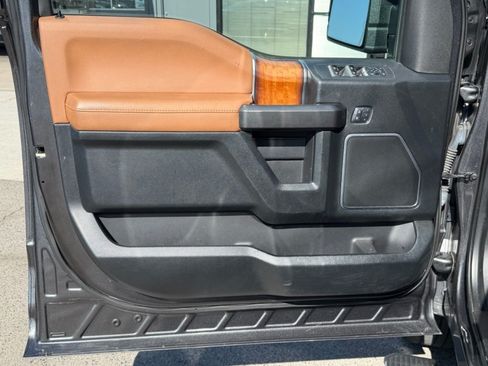 Used 2016 Ford F150 Limited w/ Trailer Tow Package AWD/4WD image 9