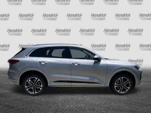 New 2026 Audi Q5 Premium AWD/4WD image 10