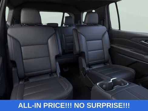 New 2026 Chevrolet Traverse Z71 w/ Enhanced Driving Package AWD/4WD image 17