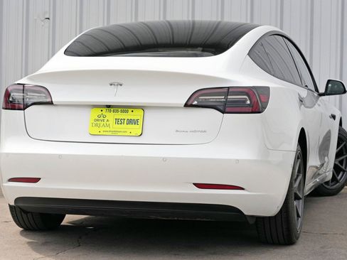 Used 2021 Tesla Model 3 Long Range image 5