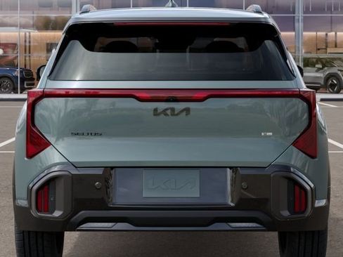 New 2027 Kia Seltos X-Line S w/ X-Line S Premium Package AWD/4WD image 13