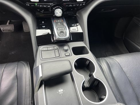 Used 2022 Acura MDX FWD w/ Technology Package image 29