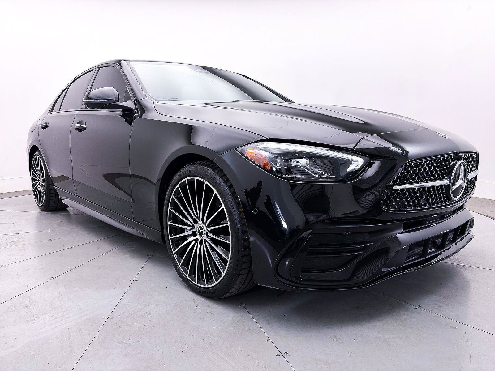 Used 2023 Mercedes-Benz C 300 Sedan image 10