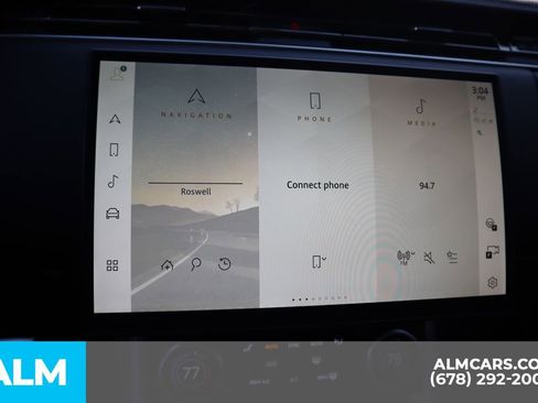 Used 2023 Land Rover Range Rover SE image 40