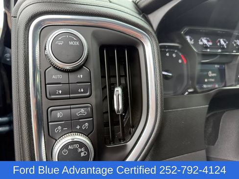 Used 2020 GMC Sierra 1500 Elevation w/ Elevation Value Package AWD/4WD image 18
