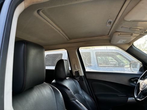 Used 2015 Nissan Juke SL FWD image 6