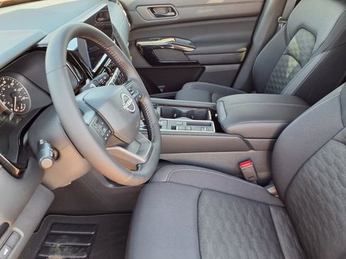 New 2026 Nissan Pathfinder SV FWD image 14