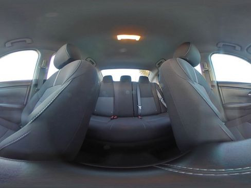 Used 2025 Nissan Sentra SV image 47