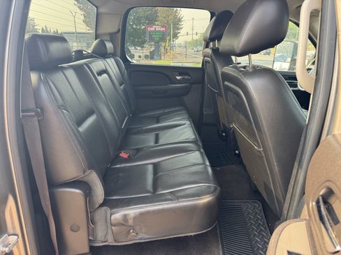 Used 2013 Chevrolet Silverado 3500 LTZ w/ LTZ Plus Package AWD/4WD image 6