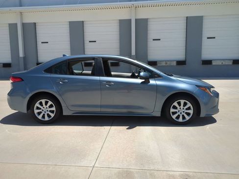 Used 2024 Toyota Corolla LE FWD image 4