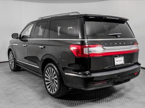 Used 2018 Lincoln Navigator Reserve w/ Technology Package AWD/4WD image 6