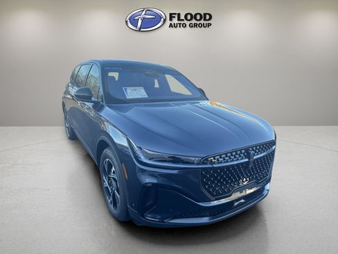 Certified 2024 Lincoln Nautilus Premier w/ Equipment Group 102A image 1