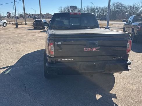 Used 2017 GMC Sierra 1500 Denali w/ Denali Ultimate Package image 5