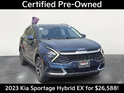Used 2023 Kia Sportage EX AWD/4WD image 1