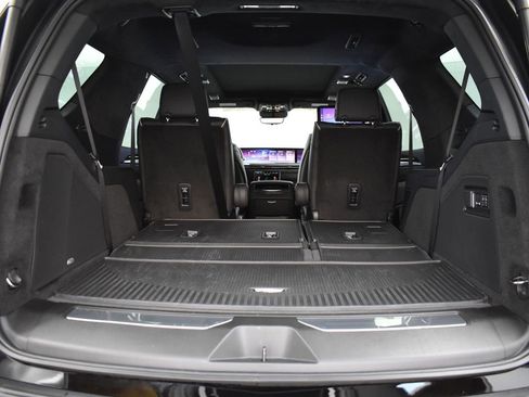 Certified 2025 Cadillac Escalade Sport Platinum image 34