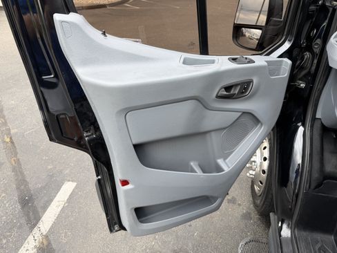 Used 2018 Ford Transit 350 XL RWD image 9