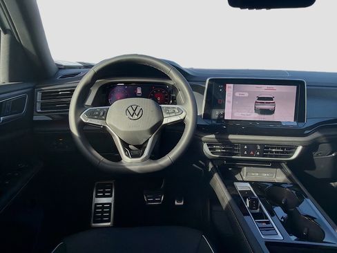 New 2026 Volkswagen Atlas Cross Sport SEL Premium R-Line AWD/4WD image 18